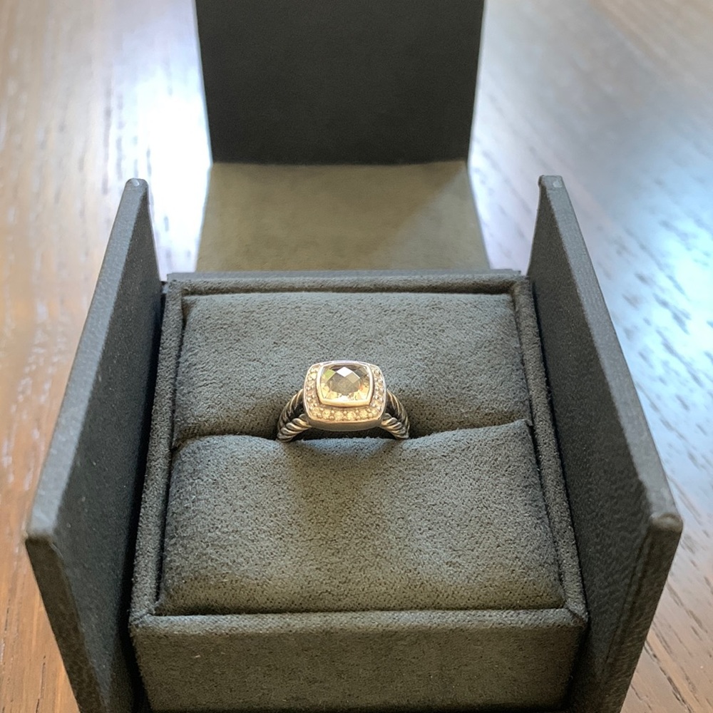 David Yurman Petite Albion Ring with White Topaz and Diamonds, size 5